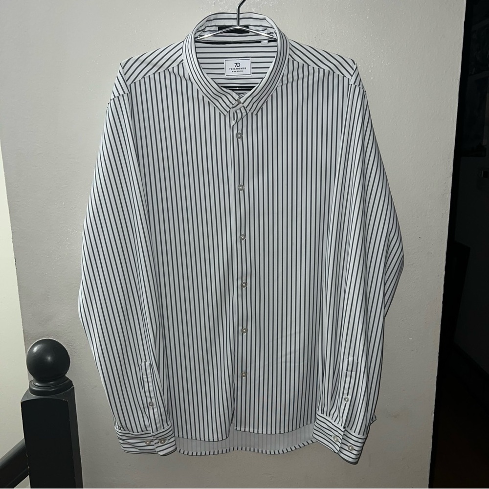 7 Diamonds Men’s 4-Way Stretch Striped Button-Down Shirt Size Large
